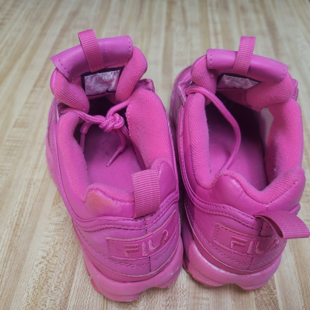 Fila HOT Pink Sneakers💖 - Picture 8 of 10